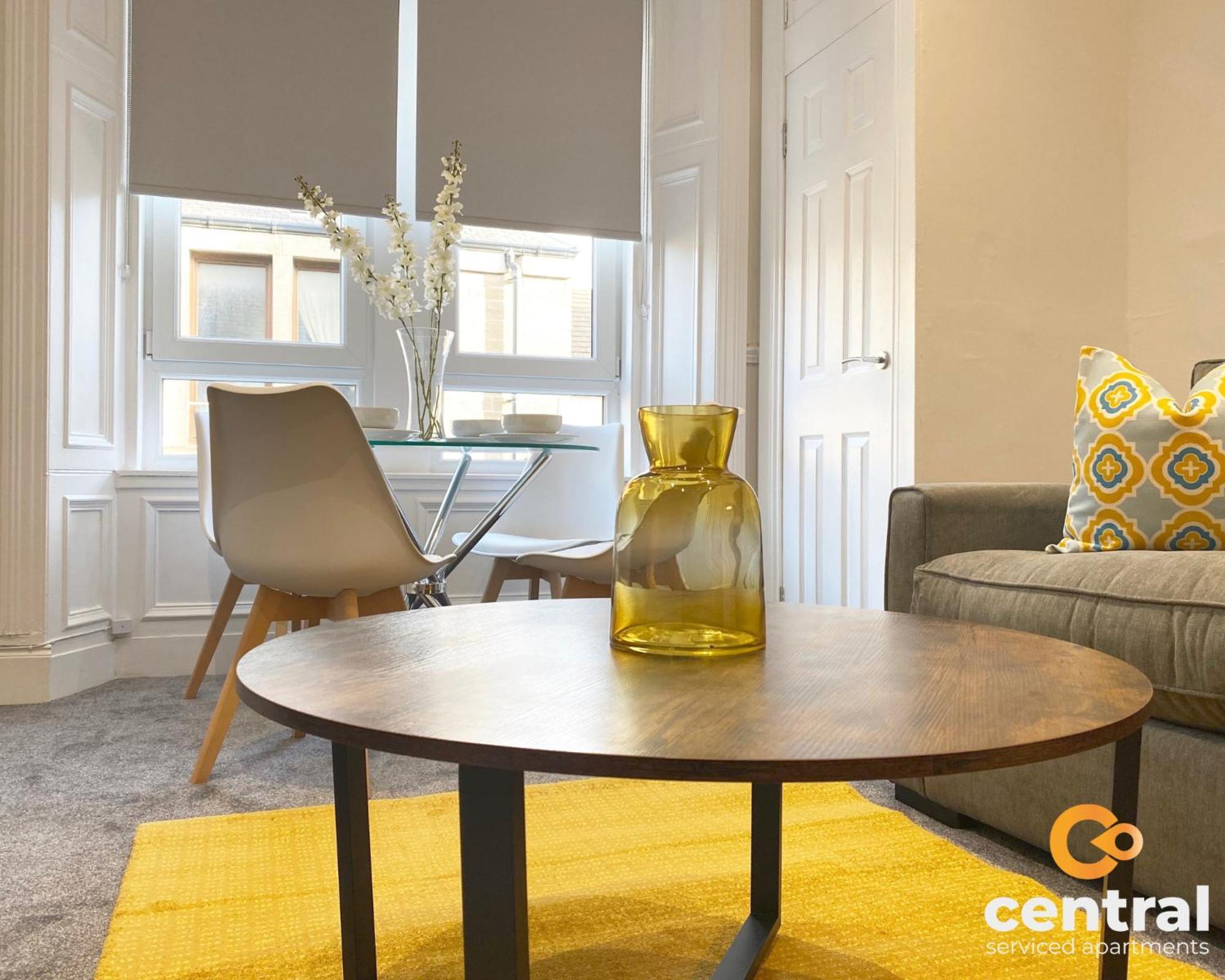 Central Serviced Apartments - Cosy 1 Bedroom - Modern - Close To Transport Links - Quiet Neighbourhood - Fast Wifi - Fully Equipped - Smart Tvs In All Rooms - Monthly Stays Welcome - Free Street Parking - Ideal Relocation To Dundee Accommodation 外观 照片
