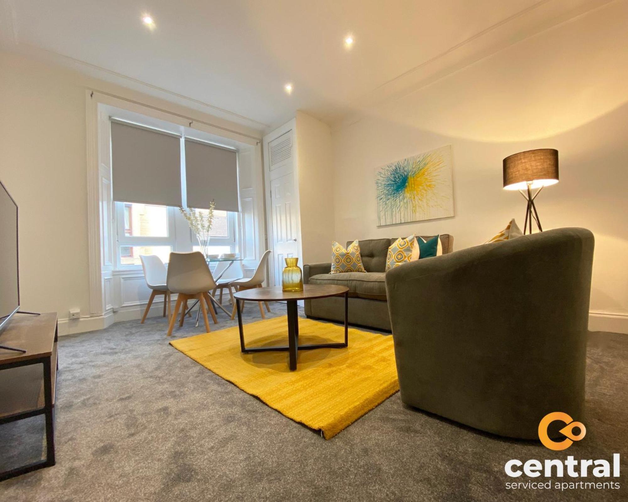 Central Serviced Apartments - Cosy 1 Bedroom - Modern - Close To Transport Links - Quiet Neighbourhood - Fast Wifi - Fully Equipped - Smart Tvs In All Rooms - Monthly Stays Welcome - Free Street Parking - Ideal Relocation To Dundee Accommodation 外观 照片